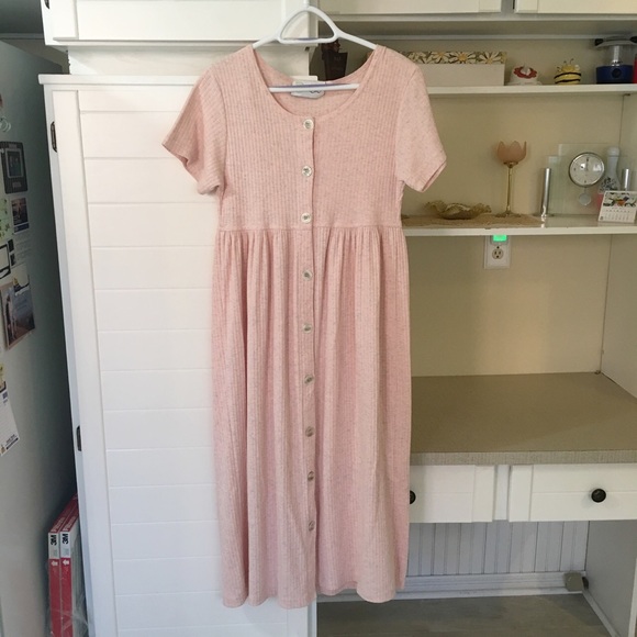 Vintage Baby Pink Ribbed Midi Dress 🌸